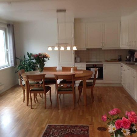 Beautiful Apartment In A Great Location Bergen Exterior foto